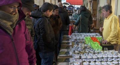 Azoka_Santalutz 2018056